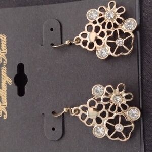 🌟 Katheryn Kent Rhinestone Flower Earrings NWT